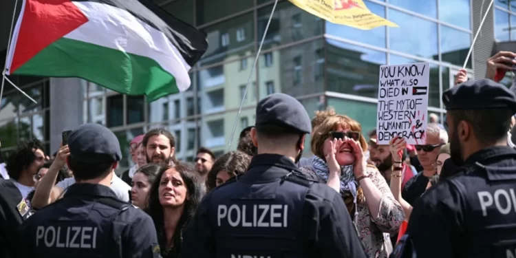 Germany Labels Infant “Security Threat”, Separating Him from His Palestinian Mother