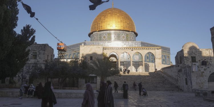 Israel Shuts Down Al-Aqsa Mosque for Second Friday