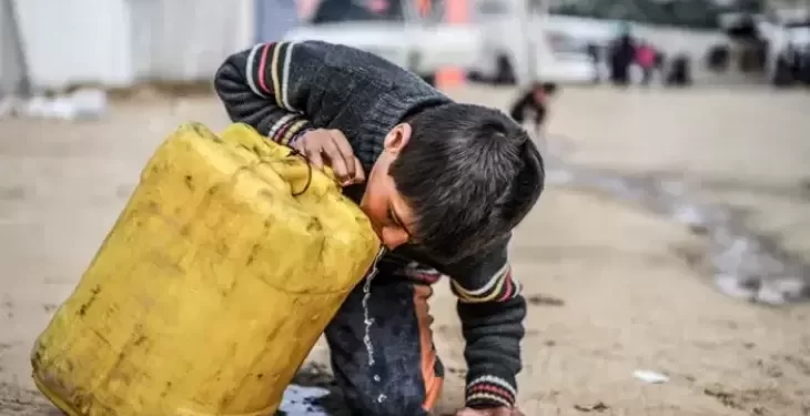 Over 700 Killed in Gaza Water Strikes