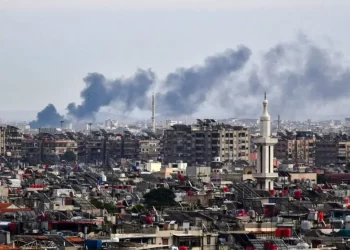 Israel Launches Airstrikes on Syrian Army Headquarters in Damascus