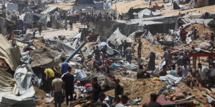 Lazzarini: Israel Has Killed 800 Starving People in Gaza