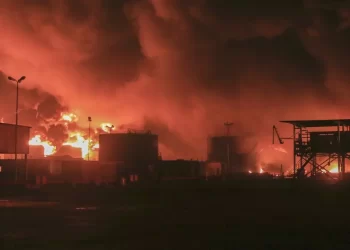 Israel Bombs Yemeni Ports and Power Plant