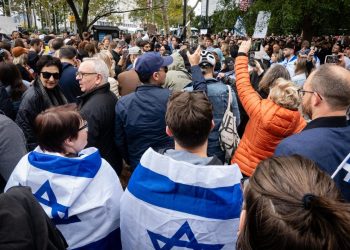 U.S. Judge Controversially Rules Desecrating Israeli Flag Is Racial Hate, Not Free Speech