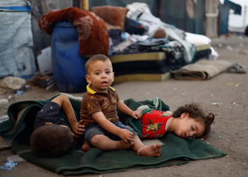 Israel Pushes Deeper Into Gaza City, Civilians Forced Into a Deadly Exodus