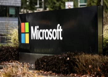 Microsoft Cuts Off Israeli Access to Cloud amid Palestinian Surveillance Scandal