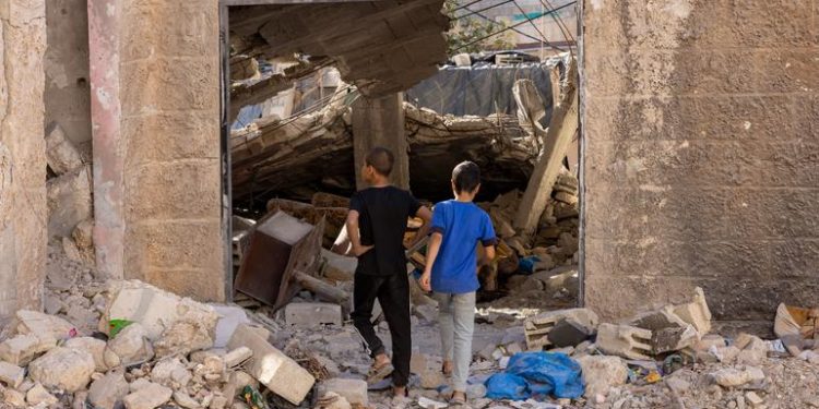 Hamas Urges Ceasefire Guarantors to Act After Floods Devastate Gaza Camps