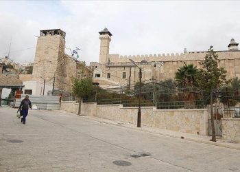 IOF to Seize Inner Courtyard of Ibrahimi Mosque in Hebron