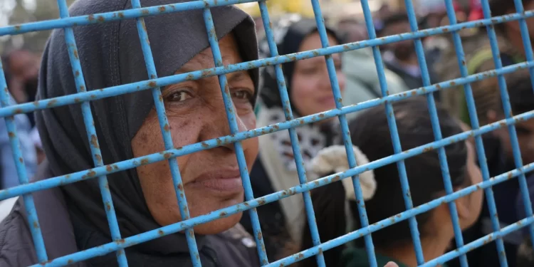 Israel Deports Palestinian Prisoners Then Bars Family Visits As Revenge