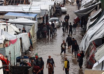 Hamas: Gaza is Facing Real Catastrophe as Storms Hit Amid Ongoing Blockade and Reconstruction Ban