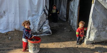 Heavy Rains and Strong Winds Batter Gaza’s Displaced, Flooding Thousands of Tents