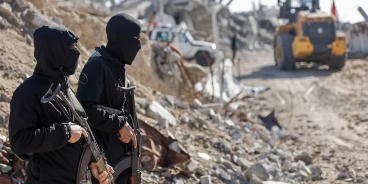 Hamas Offers 10-Year Truce if Israel Fully Withdraws From Gaza