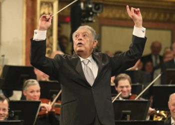 World-Renowned Conductor Cancels Artistic Engagements in Israel