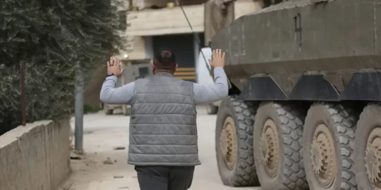 Over 100 Palestinians Detained in West Bank Since Ramadan Began