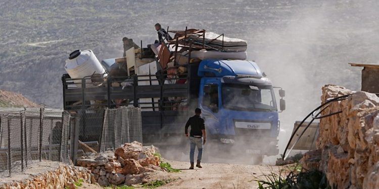 Israel Forcibly Displaced 214 Plestinian Families from Area C Since January