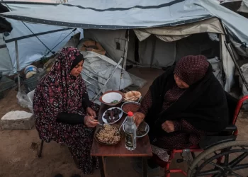 Food Prices Soar in Gaza After Israel Closes Crossings Amid Iran War