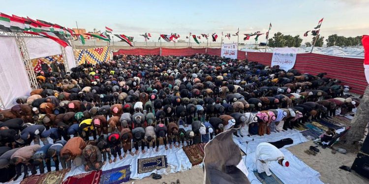 Hamas Calls for Greater Solidarity with Palestinians During Eid al-Fitr
