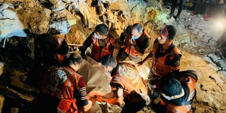 Three Killed in Gaza After Collapse of Building Damaged by Israeli Strike