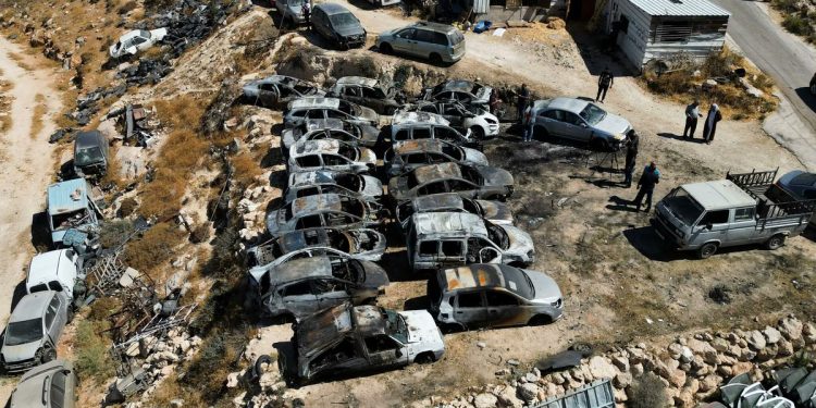 10 Palestinians Injured, Property Burned in Settler Attacks Across West Bank