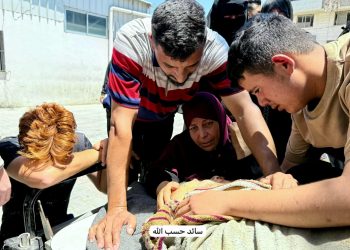Family of Three Killed in Israeli Strike on Central Gaza Apartment