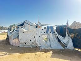 No Escape from Heat: Gaza’s Displaced Endure Another Summer Without Fans, Power or Relief