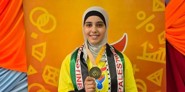 Gazan Girl Who Survived Gaza War Wins Gold Medal in São Paulo Math Olympiad