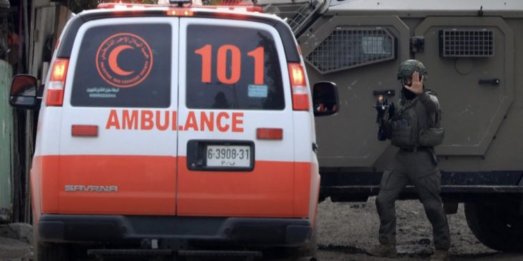 Palestinian Woman Miscarried After Israeli Forces Delayed Ambulance at Checkpoint