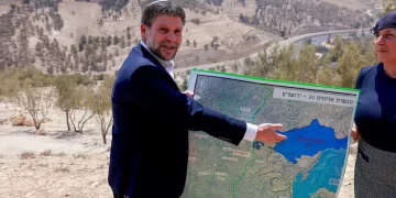 Israel Declares Settlement Built on Land Near Occupied Jerusalem a “City”